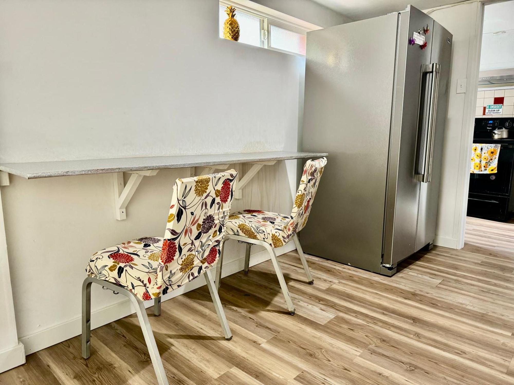 Tiny Private Room On The 1St Floor With Shared Bathroom Near Seatac Airport And Downtown Seattle Ngoại thất bức ảnh